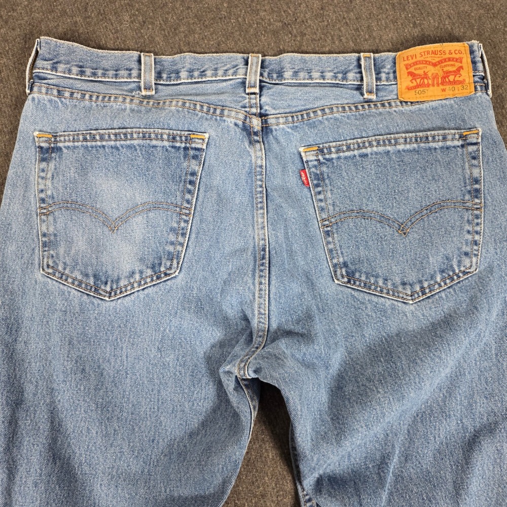Levis‎ 505 Regular Straight Leg Mens Jeans 40x32 Measures 39x31 Blue Medium Wash